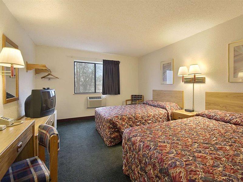 Motel Super 8 By Wyndham Rawlins Wyoming Exterior foto